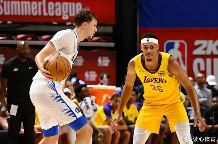 广东难留2米06前锋，辽宁官宣签约1米85后卫，宁波换帅+外援首签