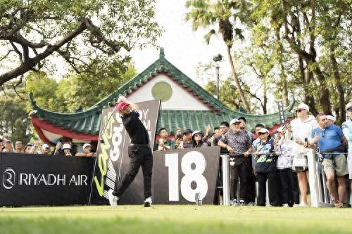 pp电子-“LIV Golf”职业高尔夫球巡回赛香港站粉岭开赛|金河珍|加西亚|香港高尔夫球会|高尔夫球场|卫冕冠军_新浪体育_新浪新闻